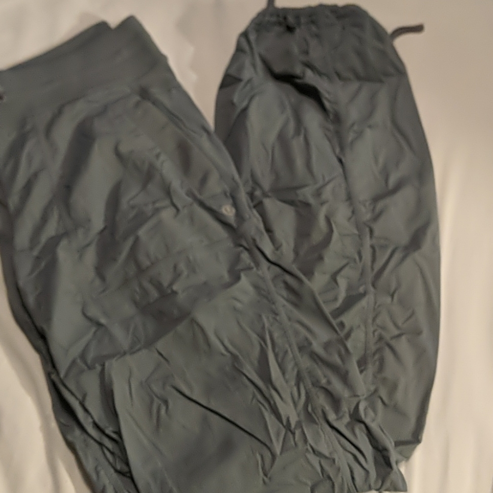 Lululemon studio pants